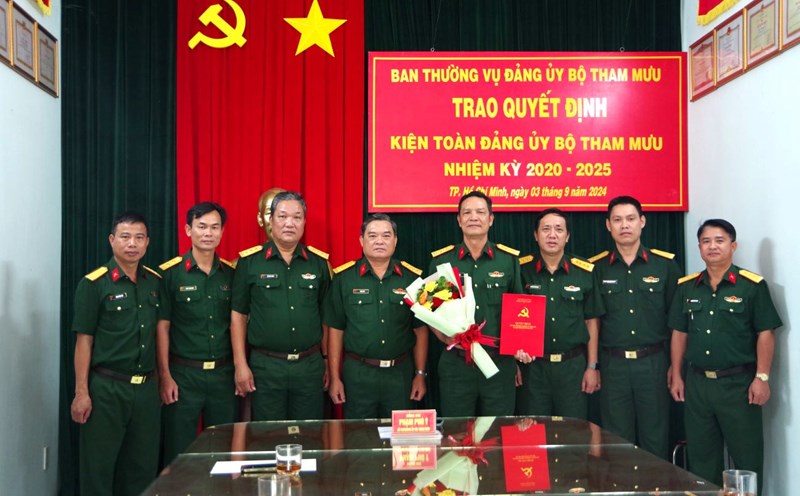 Đại tá Lê Anh Đức - tham gia Ban Chấp hành Đảng bộ Bộ Tham mưu Quân khu 7 nhiệm kỳ 2020–2025. Ảnh: Huỳnh Tiến