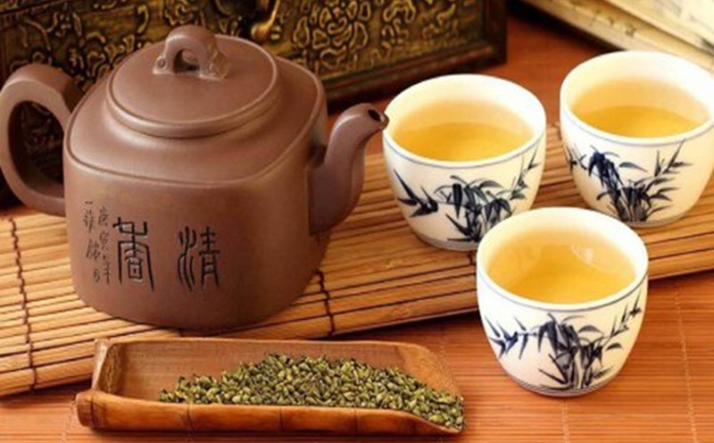 Trà hoa hòe mang lại nhiều lợi ích khi sử dụng thường xuyên và đúng cách. Ảnh: Pixabay