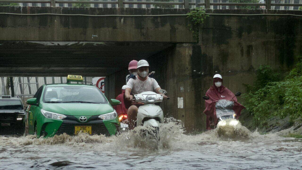 Hà Nội tập trung ứng phó bão số 3 Yagi. Ảnh: Lâm Phú