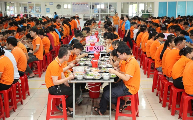 “Bữa cơm Công đoàn” mang đến sự gắn kết giữa tổ chức Công đoàn và người lao động. Ảnh: Công Sáng