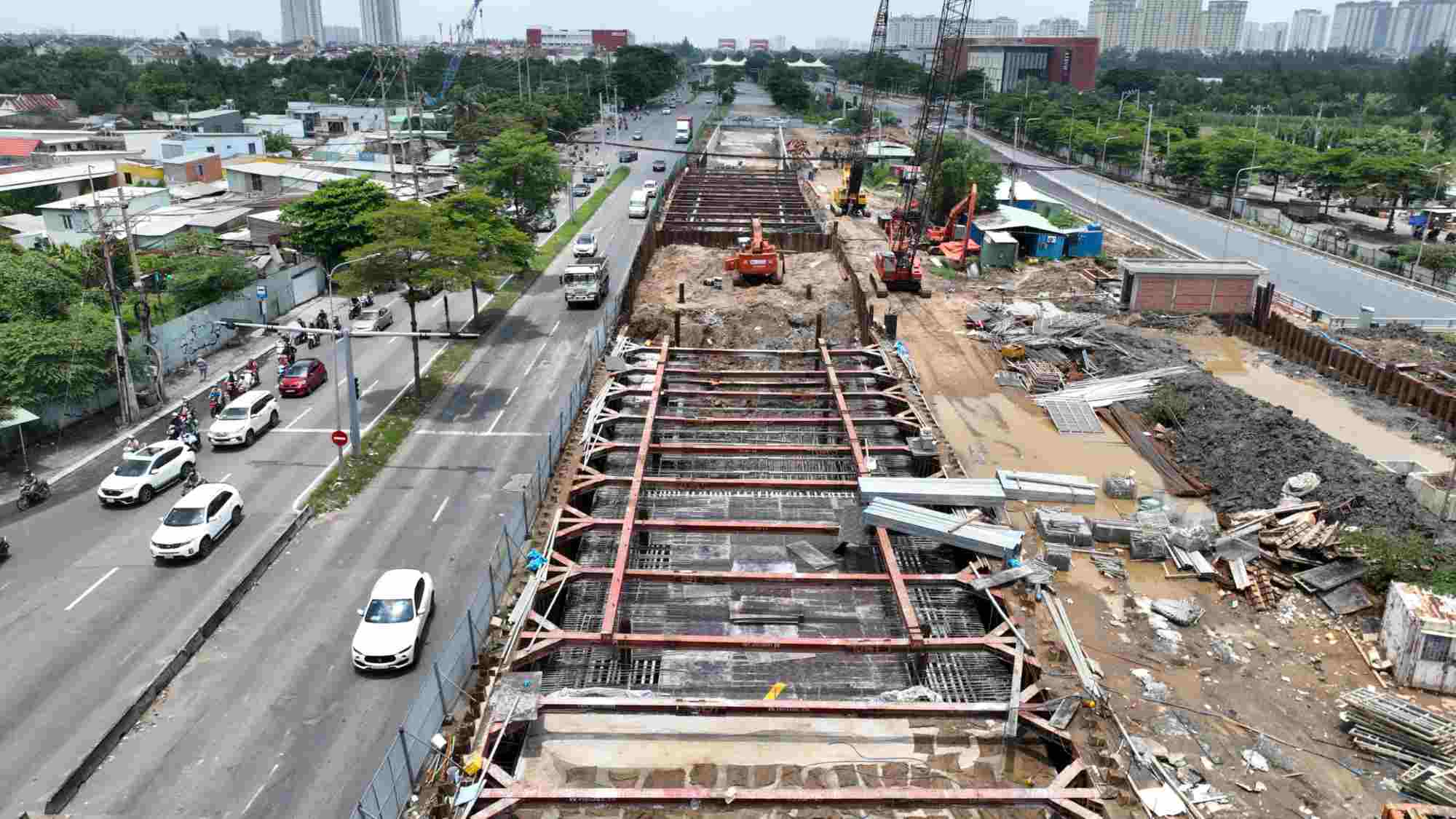 Một nhánh hầm chui Nguyễn Văn Linh - Nguyễn Hữu Thọ (quận 7) dự kiến thông xe ngày 10.9. Ảnh: Anh Tú