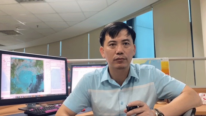 Mr. Nguyen Van Huong, Head of Weather Forecast Department, National Center for Hydro-Meteorological Forecasting, provided updated information on storm No. 3.