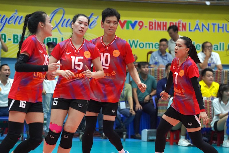 LPB Ninh Binh represents Vietnamese volleyball at the Asian Club Championship. Photo: VFV