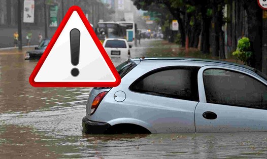 5 lưu ý đặc biệt để lái xe an toàn trong mùa mưa bão