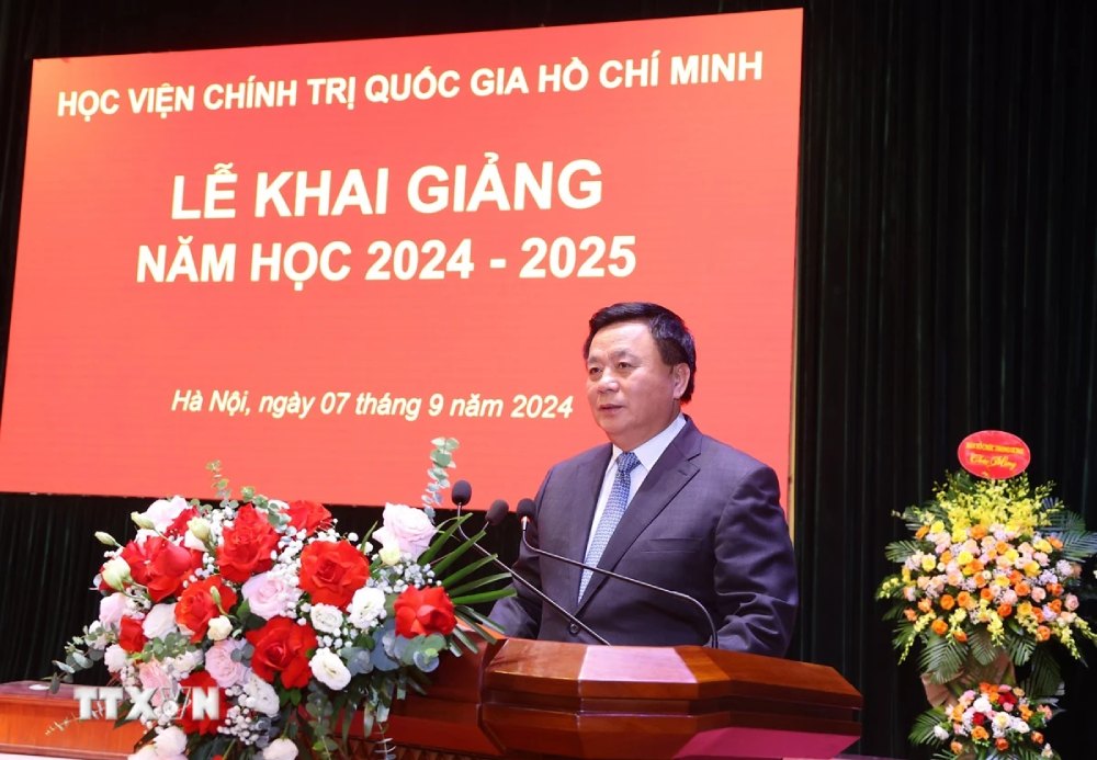 Prof. Dr. Nguyen Xuan Thang - Member of the Politburo, Director of the Ho Chi Minh National Academy of Politics, Chairman of the Central Theoretical Council. Photo: Van Diep