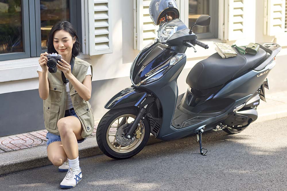 Honda LEAD 125cc has many color options. Photo: Honda