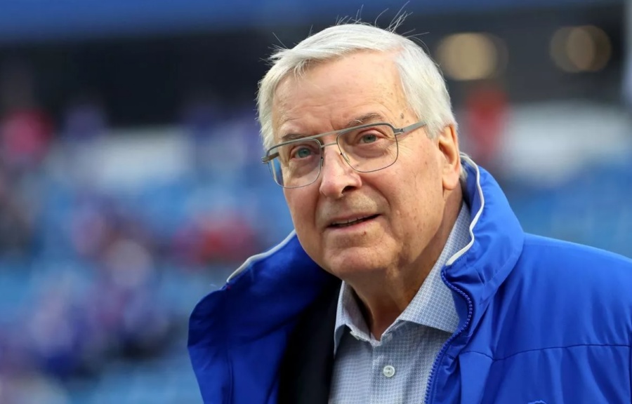 Terry Pegula - Jessica's father, is the owner of 2 clubs in the NFL and NHL in the US. Photo: Daily Star