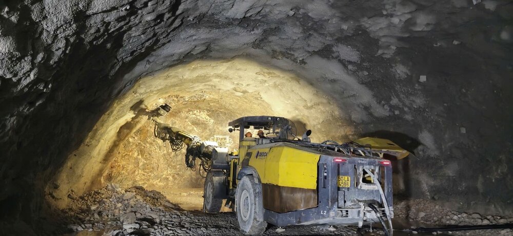 The right branch on the west side of tunnel 2 reaches the first 100m of the tunnel. Photo: Tuan Linh