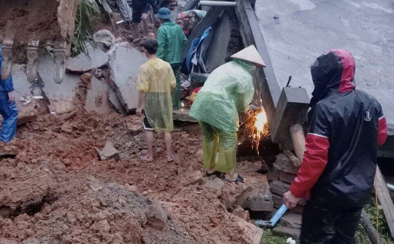 Hiện trường vụ sạt lở vùi lấp cả nhà 5 người ở Hòa Bình. Ảnh: Đơn vị cung cấp