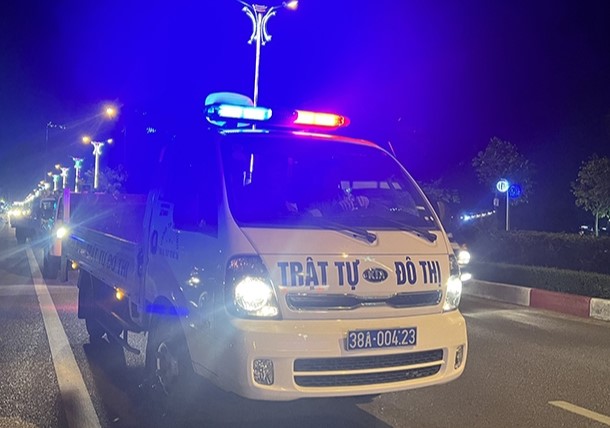 Xe trật tự đô thị ở Hà Tĩnh. Ảnh: Báo Hà Tĩnh