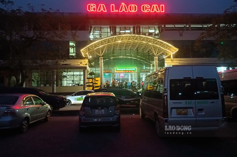 Lao Cai Railway Station is the final stop for passenger and cargo trains to Lao Cai and back to Hanoi. Photo: Dinh Dai