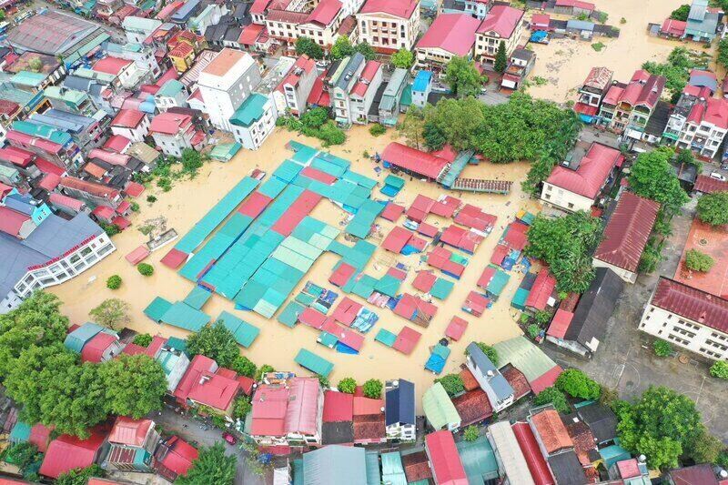 Na Sam town, Van Lang district flooded after storm No. 3. Photo: Van Lang news page