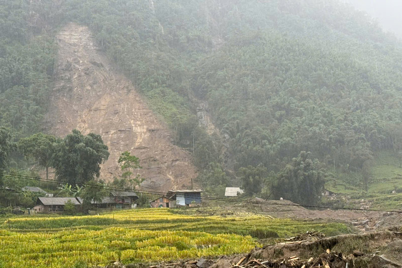 Scene of the landslide that killed and injured 15 people in Muong Hoa commune (Sa Pa, Lao Cai). Photo: Provided by the unit