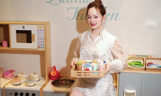 Nữ diễn viên Lan Phương khoe vóc dáng thon gọn của bà mẹ 2 con. Ảnh: NVCC