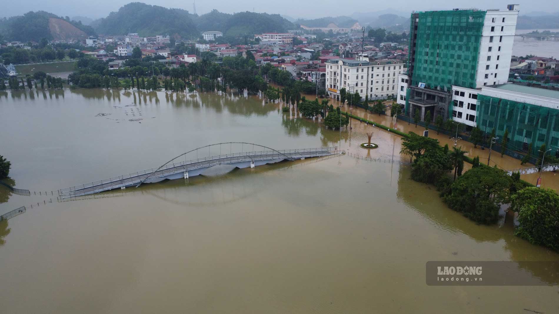 Flooding in low-lying areas of the district: Van Chan, Nghia Lo town, Luc Yen, Van Yen, Tran Yen, Yen Binh, Yen Bai city (Hong Ha ward, Yen Ninh ward, Nguyen Thai Hoc ward, Nam Cuong ward, Nguyen Phuc ward, Tuy Loc commune, Au Lau commune).