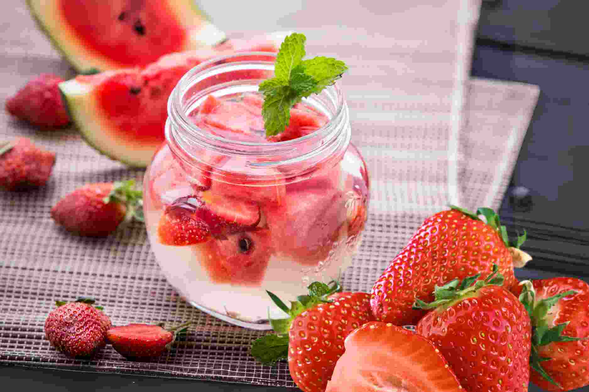 Công thức detox giảm cân cấp tốc với dưa hấu, bạc hà