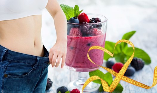 Sinh tố 3 loại quả mọng giàu protein giúp giảm cân hiệu quả. Đồ họa: Thanh Thanh