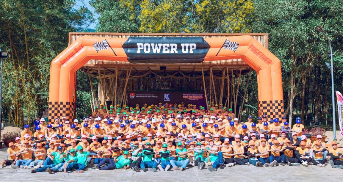 Khai mạc ngày hội văn hóa doanh nghiệp thanh niên Khatoco tại Công viên Du lịch Yang Bay. Ảnh: Kiều Hương