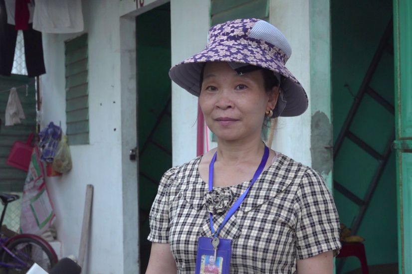 Chị Nguyễn Thị Hoa (công nhân tại Khu công nghiệp Hoàng Long) mong có chương trình hỗ trợ nước sạch cho công nhân ở trọ. Ảnh: Quách Du