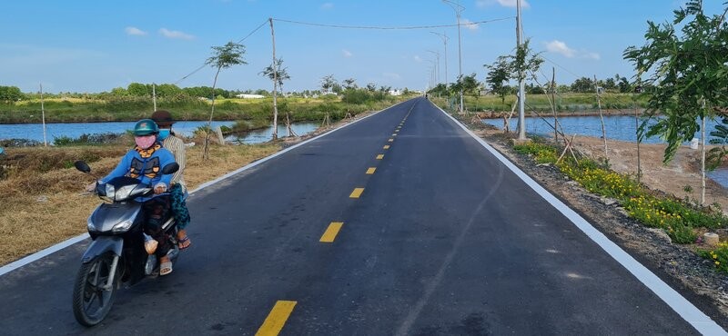 Tuyến đường Lò Rèn, thành phố Bạc Liêu hoàn thành, đưa vào sử dụng ngày đầu năm mới 2025. Ảnh: Nhật Hồ