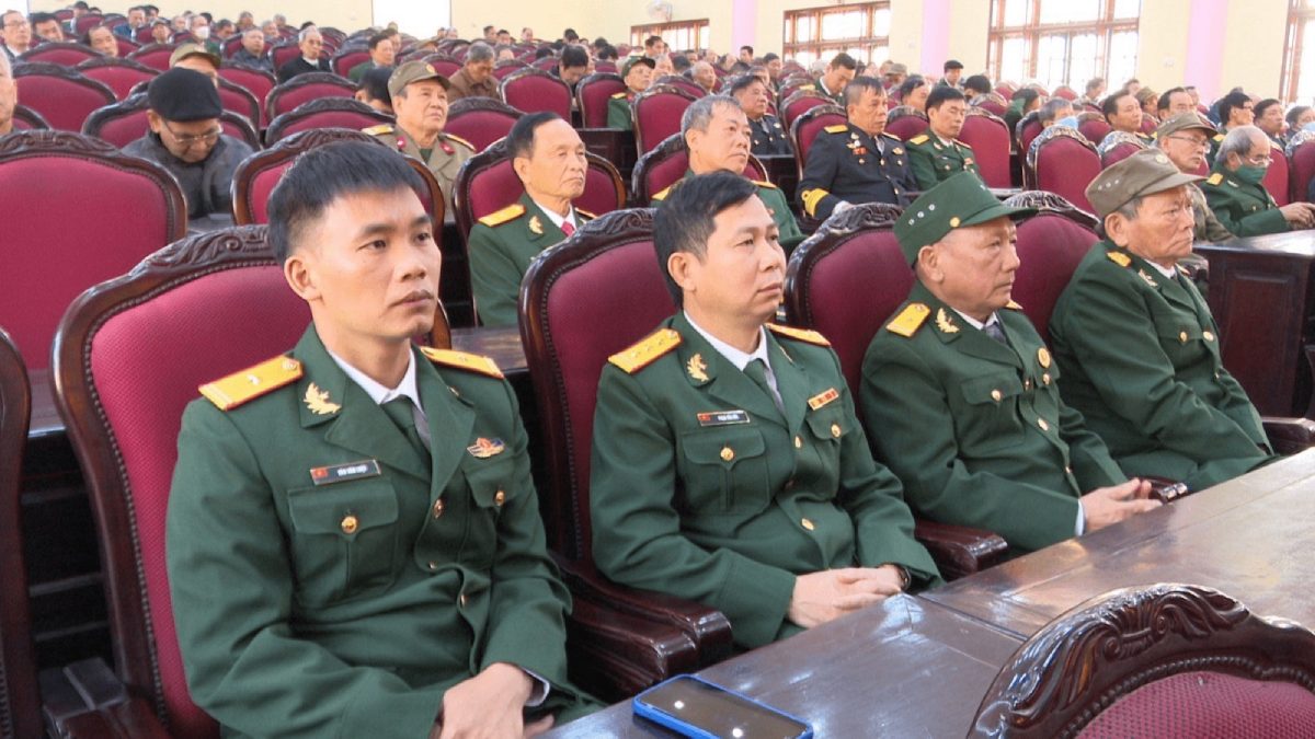 The retirement age of officers and professional soldiers is calculated according to the provisions of the Law on Officers of the Vietnam People's Army and the Law on Professional Soldiers. Illustration photo: thaibinh.gov.vn