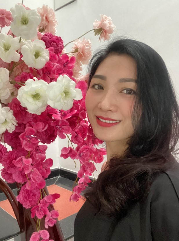 Cuu tuyen thu Pham Thi Yen xinh dep, tan huong cuoc song o tuoi 39. Anh: FBNV