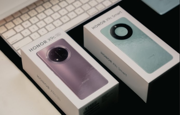 Honor X9c series: New smartphone with outstanding durability, water resistance, and heat resistance. Photo: Honor