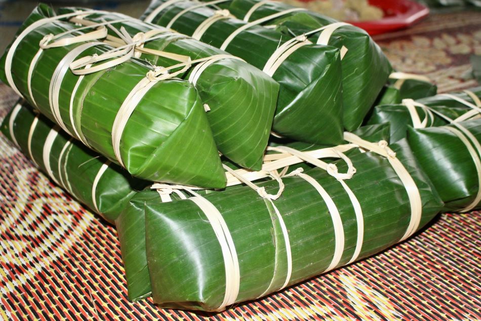 Banh tet mat trang. Anh: Thanh Huyen
