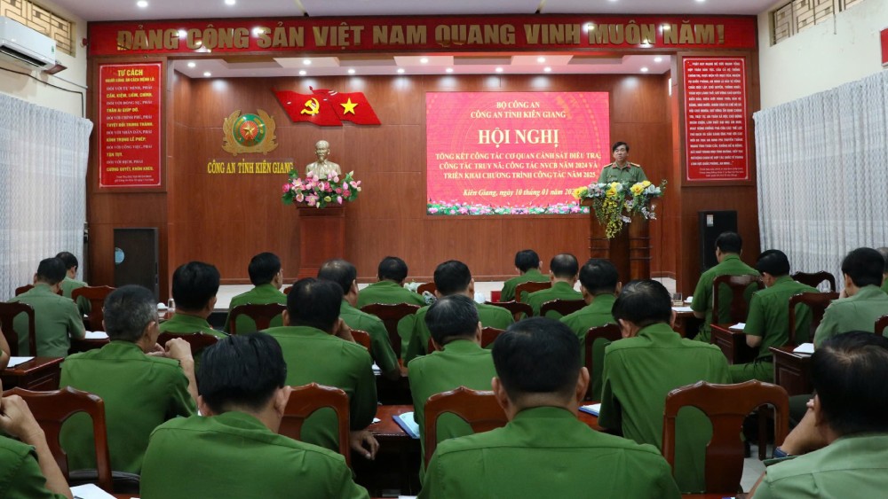 The units have effectively coordinated between forces, solving many large and complicated cases. Photo: Tien Dung