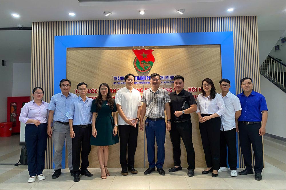 The City Youth Union organized a livestream session to bring young workers a warm and meaningful Tet holiday. Photo: H.H