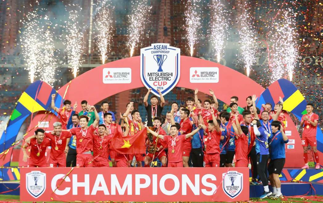 Vietnam team wins ASEAN Cup 2024. Photo: Thanh Vu