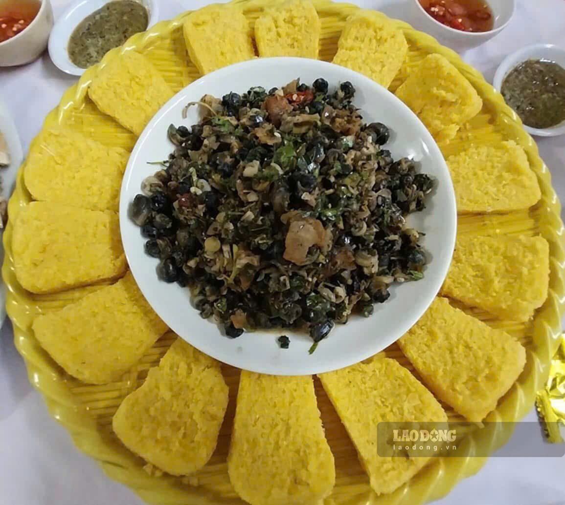 Com boi is a specialty in the mountainous region of Minh Hoa district, Quang Binh province. Photo: Cong Sang