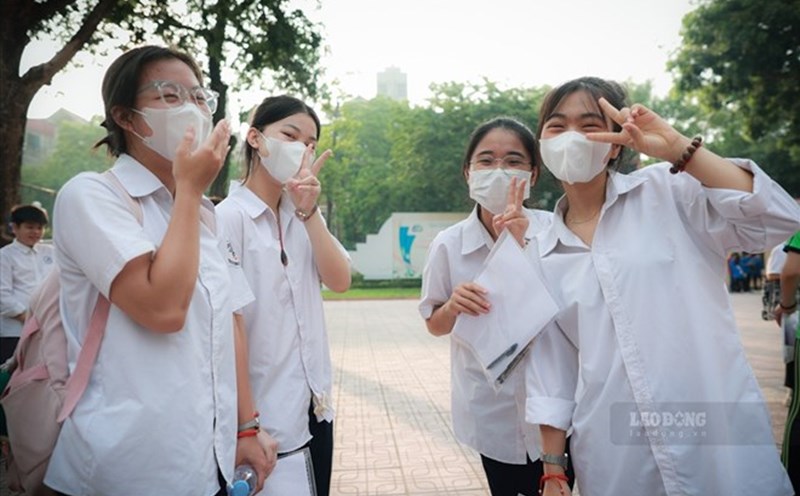 Students take the 10th grade entrance exam in Hanoi. Photo: Hai Nguyen