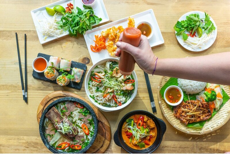 Am thuc Viet Nam da dang nhieu mon tai Vietnamese Foodies.