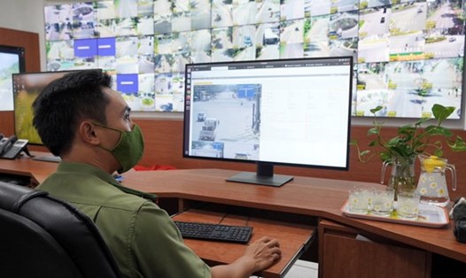 Vận hành camera giám sát giao thông, xử lý phạt nguội tại Bà Rịa - Vũng Tàu. Ảnh: Hoàng Ngọc