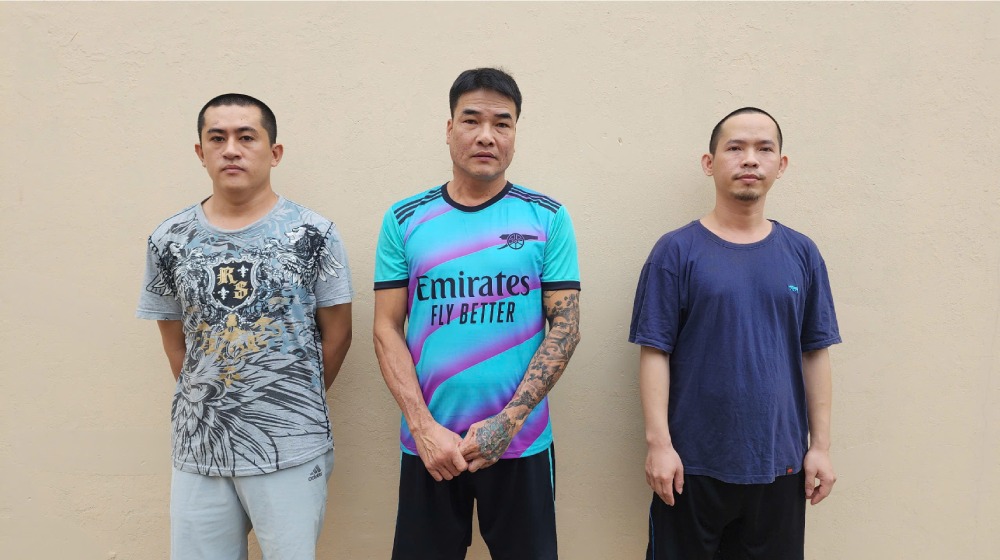 Vàng, Dũng và Trung (từ phải sang) đã đánh nhau gây náo loạn trong quán nhậu ở TP Phú Quốc. Ảnh: Văn Vũ