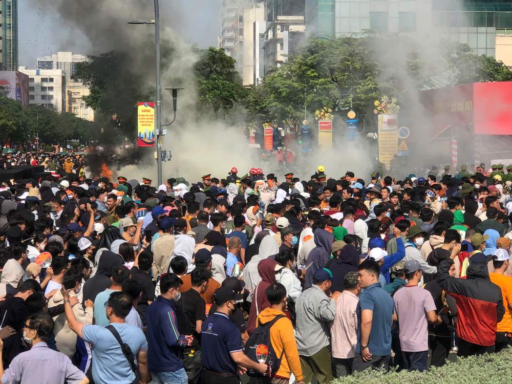 Hon 7.000 nguoi tham gia dien tap ung pho tinh huong khan cap chay no va cuu nan quy mo lon chua tung co. Anh: Minh Tam