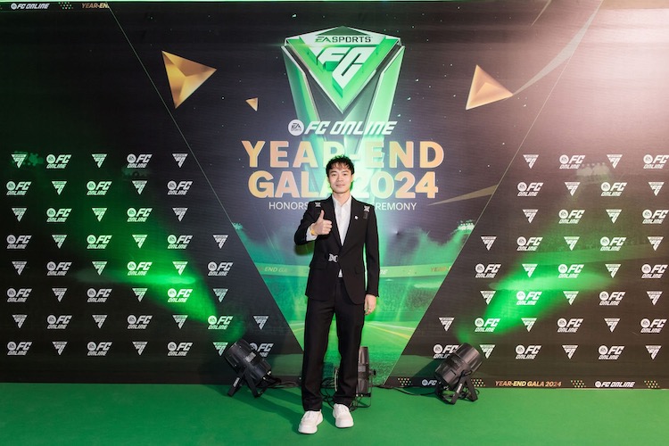 Tien dao Van Toan tham du su kien lon cua FC Online. Anh: EAS