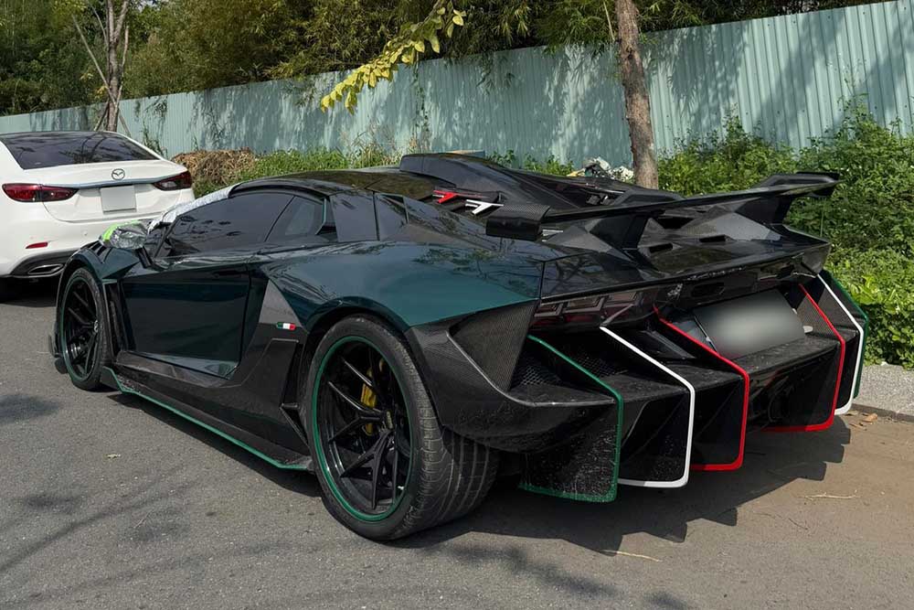 Lamborghini Aventador LP700-4 Duke Dynamics attracts attention in the car enthusiast community in Vietnam. Photo: Hien Lam
