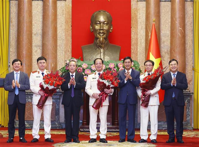 Ceremony to appoint Deputy Chief Justice of the Supreme People's Procuracy and Prosecutors of the Supreme People's Procuracy. Photo: Lam Khanh