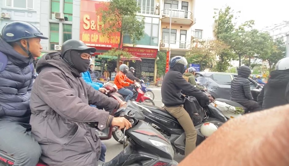 Elderly people worry that cold weather can cause dangerous diseases