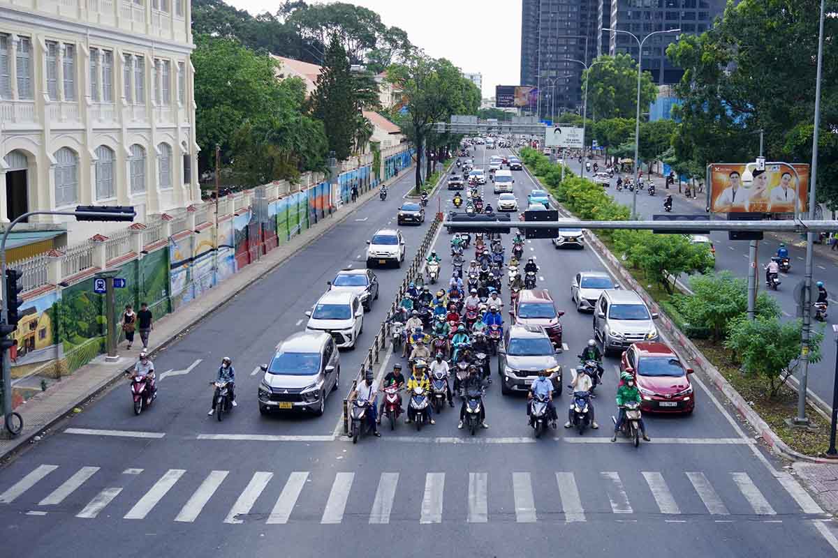 Tinh hinh giao thong 