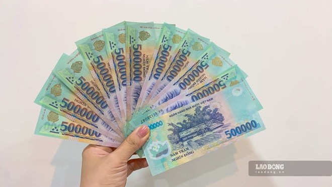 BIDV applies a savings interest rate range for individual customers in the range of 0.1 - 5.1%/year. Illustration photo: Tra My