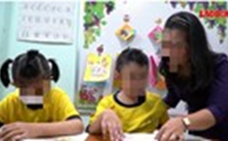 No extra classes are organized for primary school students, except in the following cases: art training, physical education, and life skills training. Photo: Anh Tu