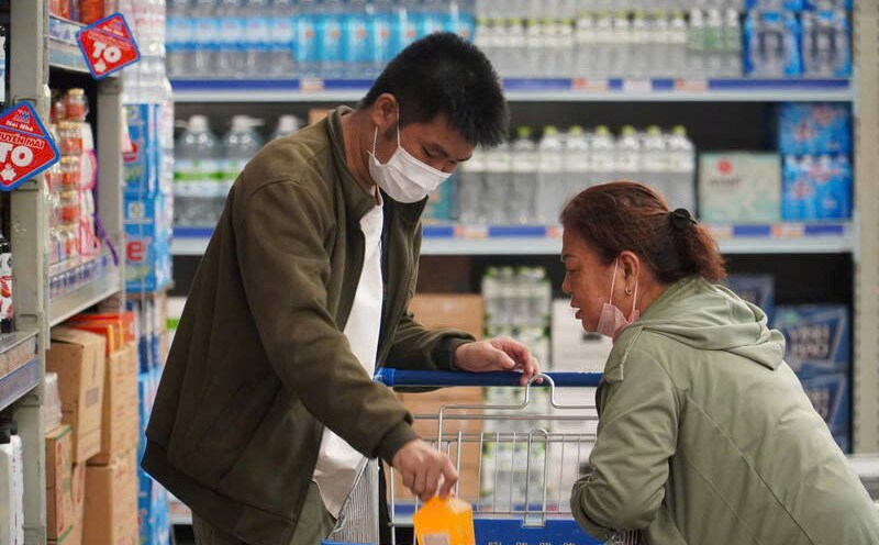 Retailers in Ho Chi Minh City have prepared a plentiful supply of Tet goods. Photo: Ngoc Le