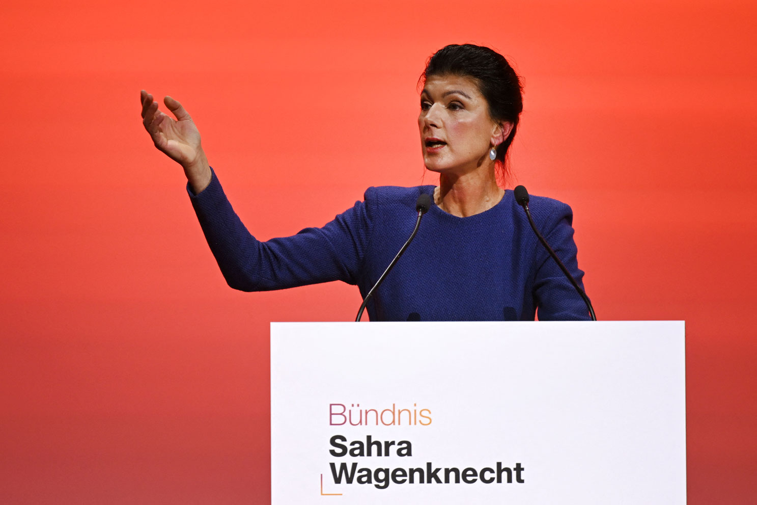 Ms. Sahra Wagenknecht speaks at the BSW Party conference on January 12 in Bonn, Germany. Photo: AFP