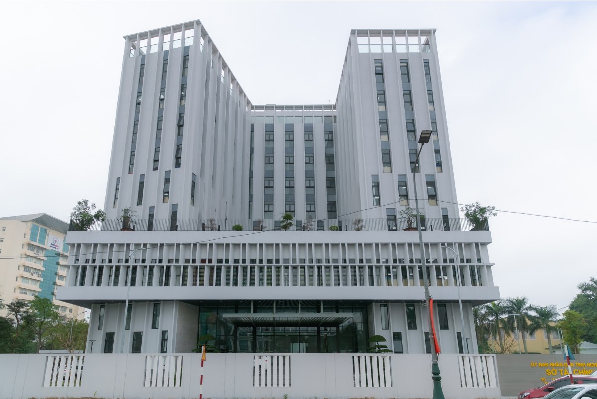 Many departments are expected to keep their names after the merger. In the photo is the headquarters of Nghe An Department of Finance. Photo: taichinh.nghean.gov.vn