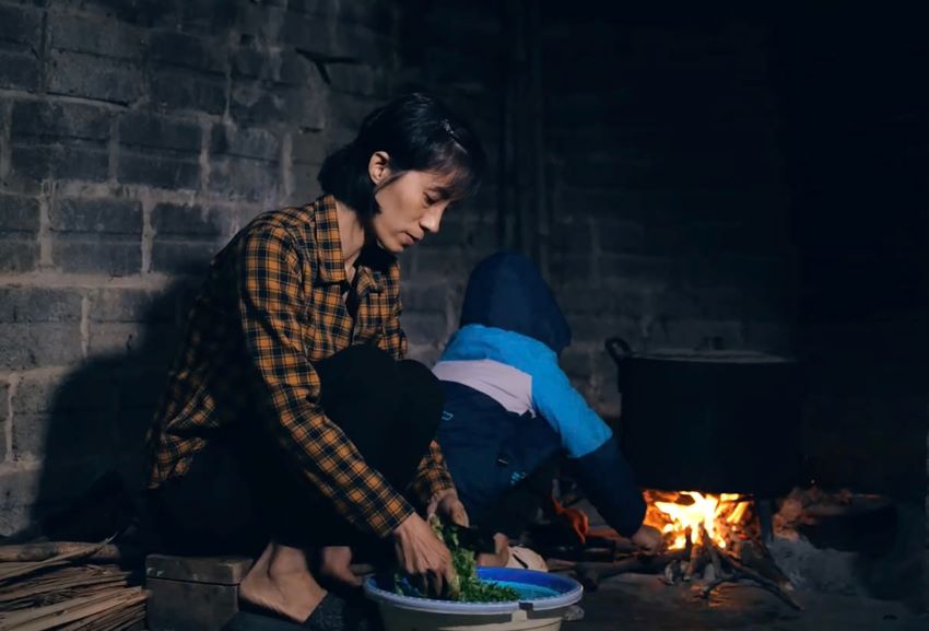 Ms. Nguyen Thi Tu's family is a poor household in Binh Thanh commune, Dinh Hoa district, Thai Nguyen. Photo: F88