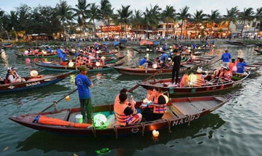 Tour Hội An được nhiều du khách quan tâm trong dịp Tết Nguyên đán 2025. Ảnh: Việt Văn