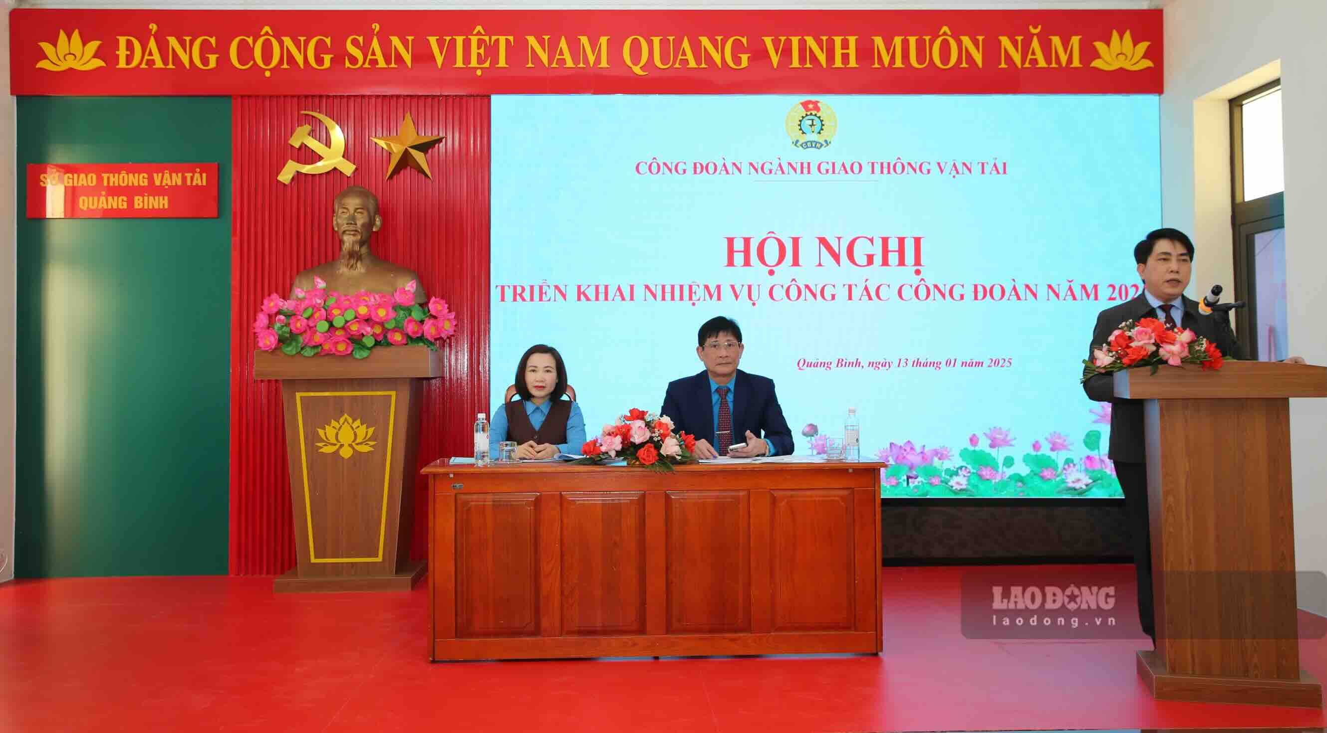 Quang Binh Transport Union focuses on improving union members' lives in the coming time. Photo: Cong Sang